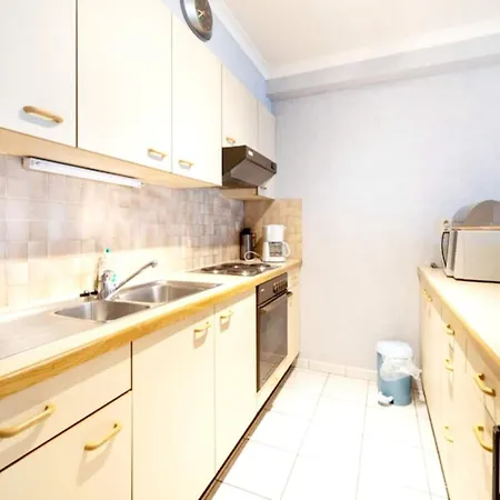 Spacious In Apartment